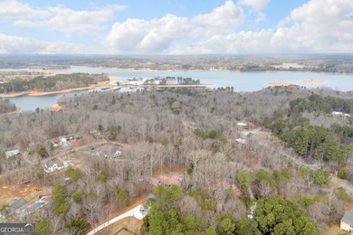 This 3 bedroom, 2 bath home is located in the lovely Hillandale - photo 17
