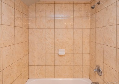 Welcome to your new sanctuary in the sought-after Lake Sapphire - photo 20