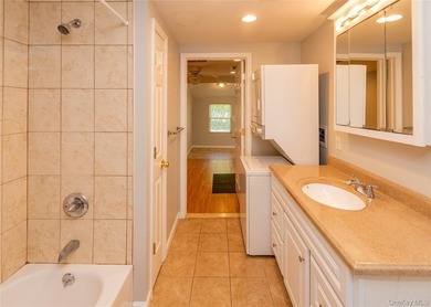 Welcome to your new sanctuary in the sought-after Lake Sapphire - photo 21