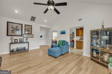 This 3 bedroom, 2 bath home is located in the lovely Hillandale - photo 22