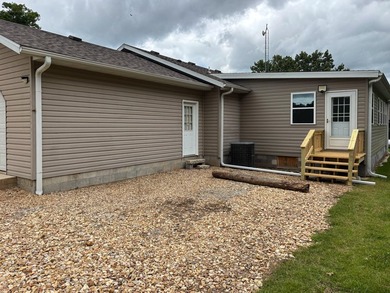 Sitting on a high peninsula in Janian Hills Subdivision, this 3 - photo 22