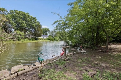 Waterfront 3 Bed 2.5 home in Little England in Hampton! High - photo 34