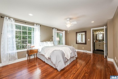 Spacious and beautifully updated 3-bedroom, 3-bath home on 2.80 - photo 37