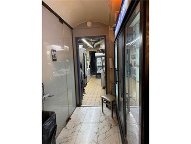 Exceptional opportunity to acquire a fully equipped pizzeria in - photo 7