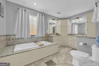 This 3 bedroom, 2 bath home is located in the lovely Hillandale - photo 50