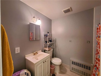 Very Nice AND Highly Affordable One Family Semi-Detached Home in - photo 8