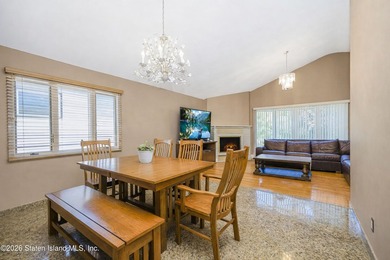 Welcome to 52 Vineland Avenue located in Huguenot. Spacious & - photo 9