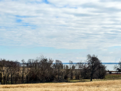 Serene Country Views with Peekaboo Glimpses of the Lake! - Lake Acreage For Sale in Corsicana, Texas