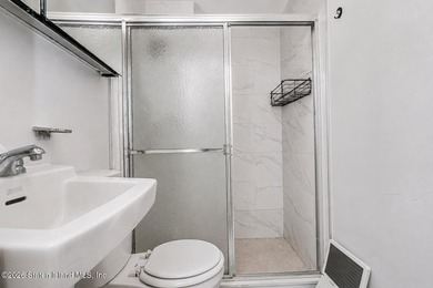 Welcome to 255 Saint Marys Ave convenient located. just 5 - photo 9