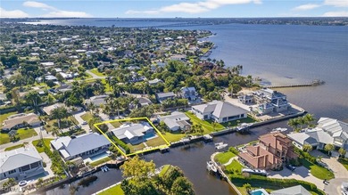 DIRECT GULF ACCESS Pool Home with Intersecting Canal and River - photo 2