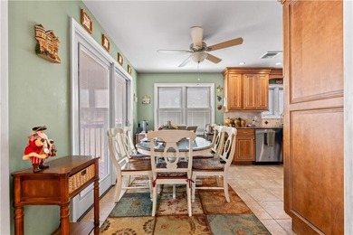 Welcome to 4711 Hylan Boulevard, a beautiful detached - photo 9