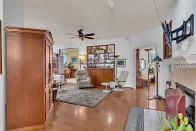 Very rare Cumberland Model with Casita (Guest Cottage). Perfect - photo 6