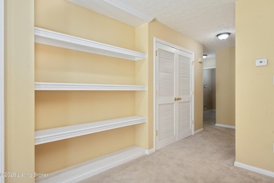 Lovely home priced right to sell. This 2BR 2 full bath open - photo 12