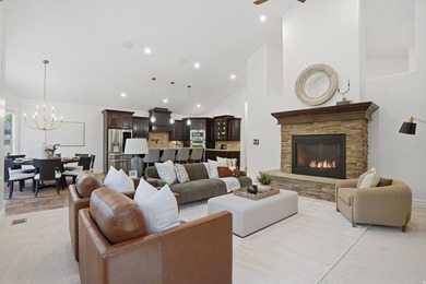 Experience resort-style living in this extraordinary Highland - photo 12