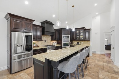 Experience resort-style living in this extraordinary Highland - photo 13