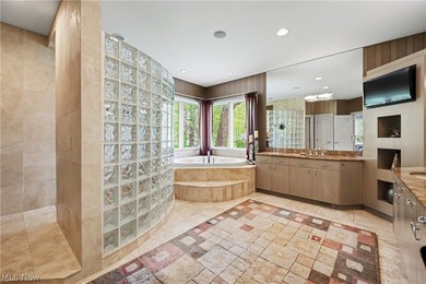 Set on one of Barrington Estates' most coveted cul-de-sac - photo 19