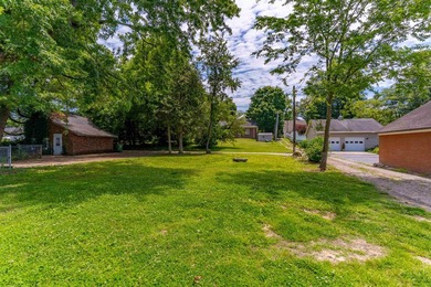 Welcome to 714 S Main St. This delightful home is in a prime - photo 20