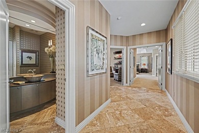 Set on one of Barrington Estates' most coveted cul-de-sac - photo 20