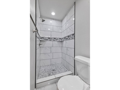 ****Welcome to 14321 Green Oaks Dr in Granbury, TX! This - photo 20