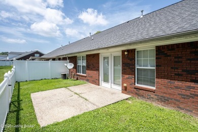 Lovely home priced right to sell. This 2BR 2 full bath open - photo 22