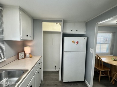 Charming 3-bedroom mobile home located in Princeton Beach - photo 2