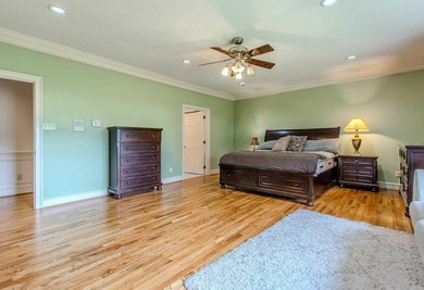 Always dreamed of living on a golf course. Here is your chance - photo 24