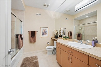 Set on one of Barrington Estates' most coveted cul-de-sac - photo 24