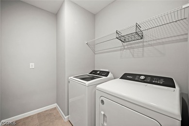 Welcome to this beautifully designed Daylen model by Pulte Homes - photo 25
