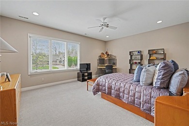 Set on one of Barrington Estates' most coveted cul-de-sac - photo 25