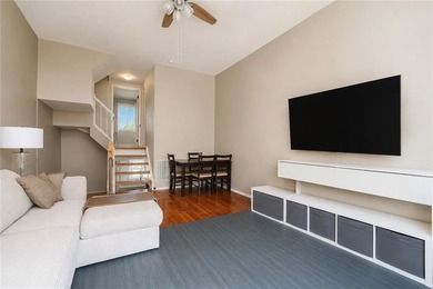Welcome to 45 Cranford Ct, a beautifully maintained - photo 6