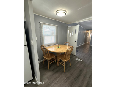 Charming 3-bedroom mobile home located in Princeton Beach - photo 7