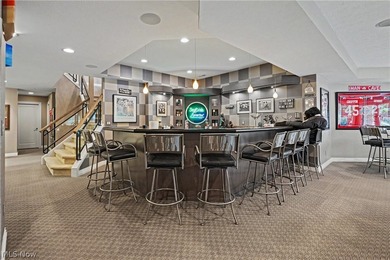 Set on one of Barrington Estates' most coveted cul-de-sac - photo 30