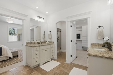 Experience resort-style living in this extraordinary Highland - photo 31