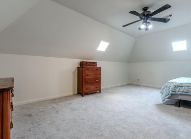 Always dreamed of living on a golf course. Here is your chance - photo 33