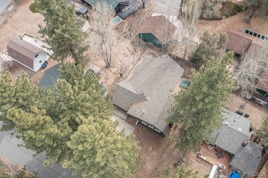 This Chalet-style Moonridge retreat is in the center of all that - photo 37