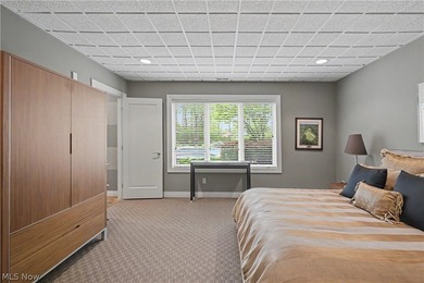 Set on one of Barrington Estates' most coveted cul-de-sac - photo 38