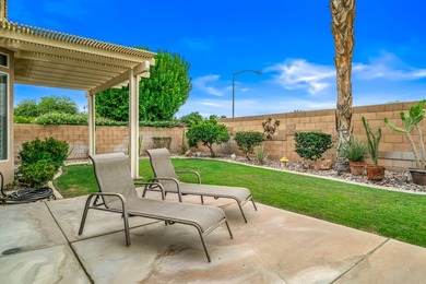 Beautiful Open 2 bedroom, 2 bath home that also has a 3rd - photo 39