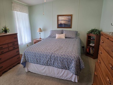 THIS HOME IS ON LEASED LAND WITH A MONTHLY LOT RENT AT $650 AND - photo 40