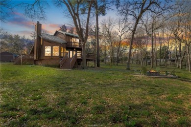 Lake Home For Sale in Franklin, Texas