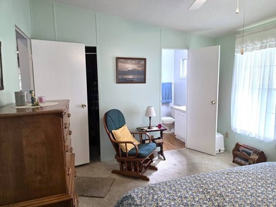 THIS HOME IS ON LEASED LAND WITH A MONTHLY LOT RENT AT $650 AND - photo 41