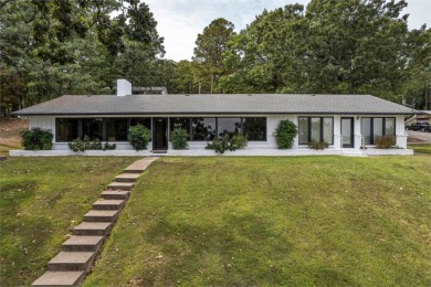 7BR Waterfront Home & Dock on Grand Lake - photo 6