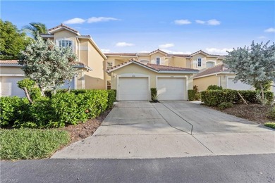 Experience refined coastal living in this FULLY RENOVATED - photo 3