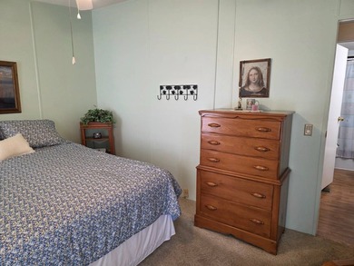 THIS HOME IS ON LEASED LAND WITH A MONTHLY LOT RENT AT $650 AND - photo 44