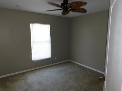 Nice home with 3 bedroom, 2 baths, rear screened porch. Open - photo 7