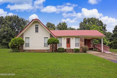 Looking to add to your investment portfolio? This 2 bedroom, 1.5 - photo 1