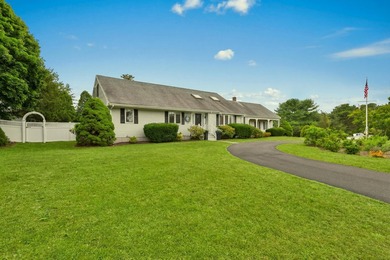 7 Oxford offers prime location within close proximity to the - photo 4