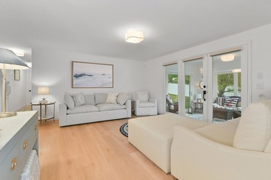 7 Oxford offers prime location within close proximity to the - photo 7