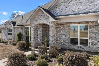 Experience luxury living at its finest in this stunning - photo 7