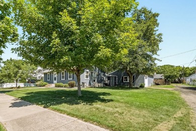 Bigger than it looks and packed with value this 5 bedroom, 2 - photo 7