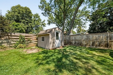 Bigger than it looks and packed with value this 5 bedroom, 2 - photo 10